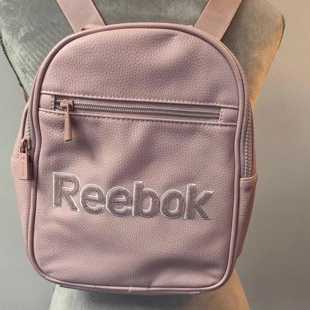 Reebok Light Pink 11 inch Backpack EUC